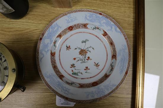 An 18th century Chinese famille verte dish diameter 22.5cm